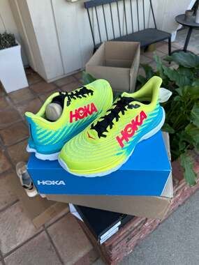 HOKA Mach 5 Men's Running Shoes in Evening Primrose / Scuba Blue